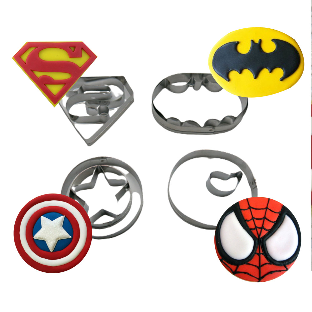 Cortadores super heroes x 4
